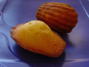 800px-Madeleines_de_Commercy